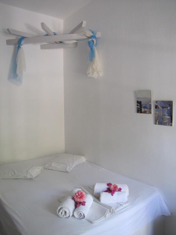 Eden Ios Rooms Mylopotas Extérieur photo