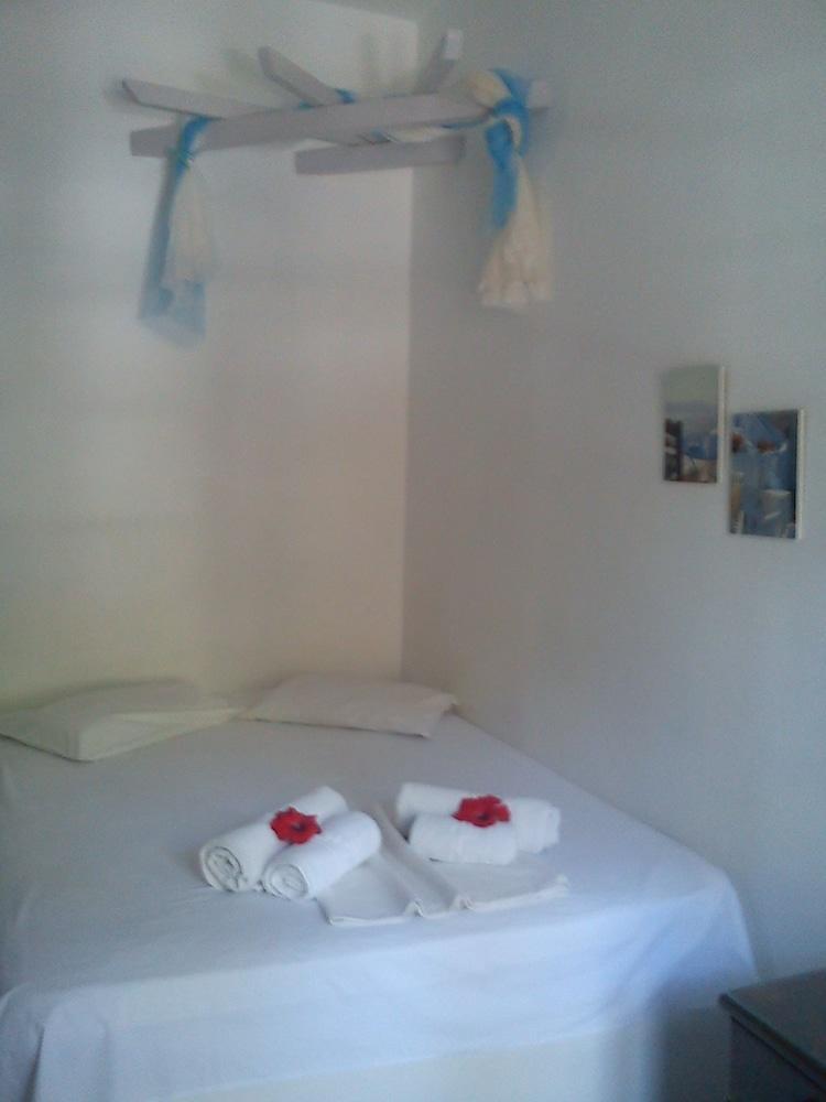 Eden Ios Rooms Mylopotas Extérieur photo